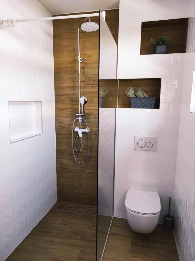 Spacious In Biograd With Sea View Apartma *
