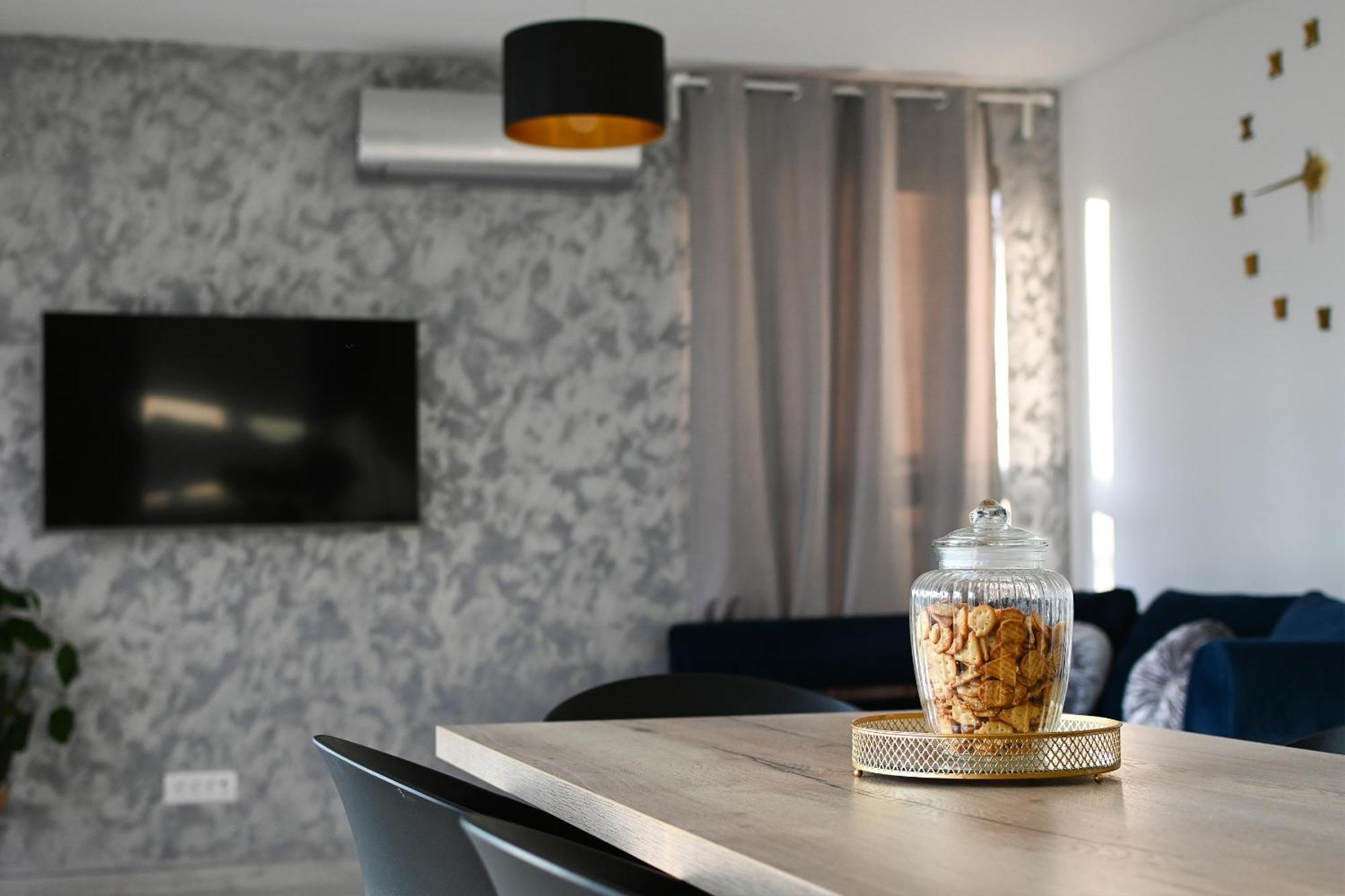 Spacious In Biograd With Sea View *