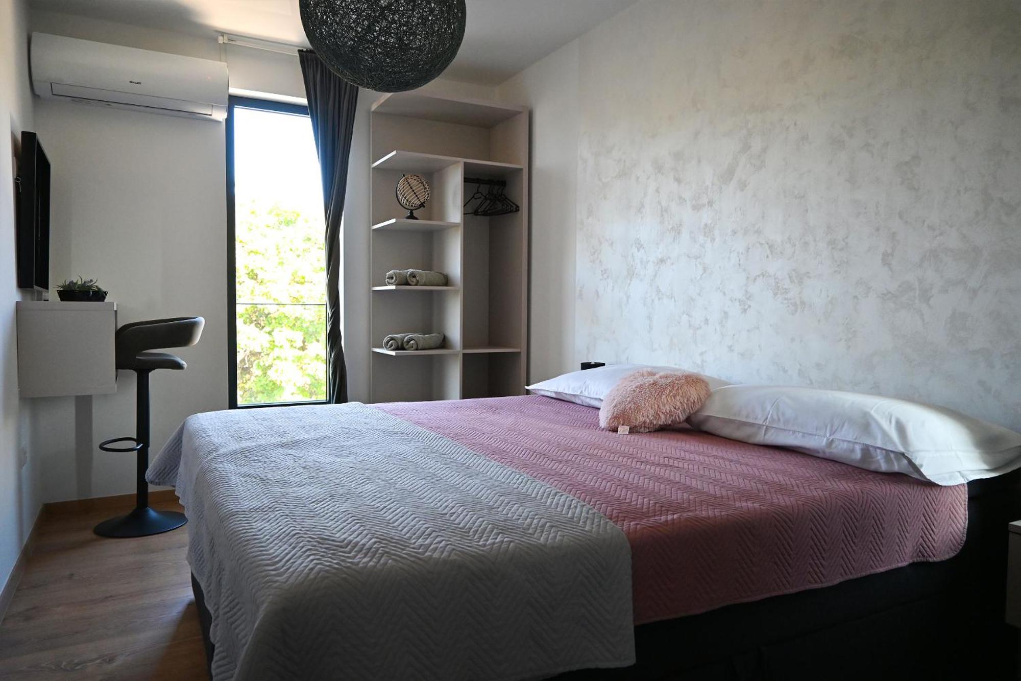 Spacious In Biograd With Sea View *