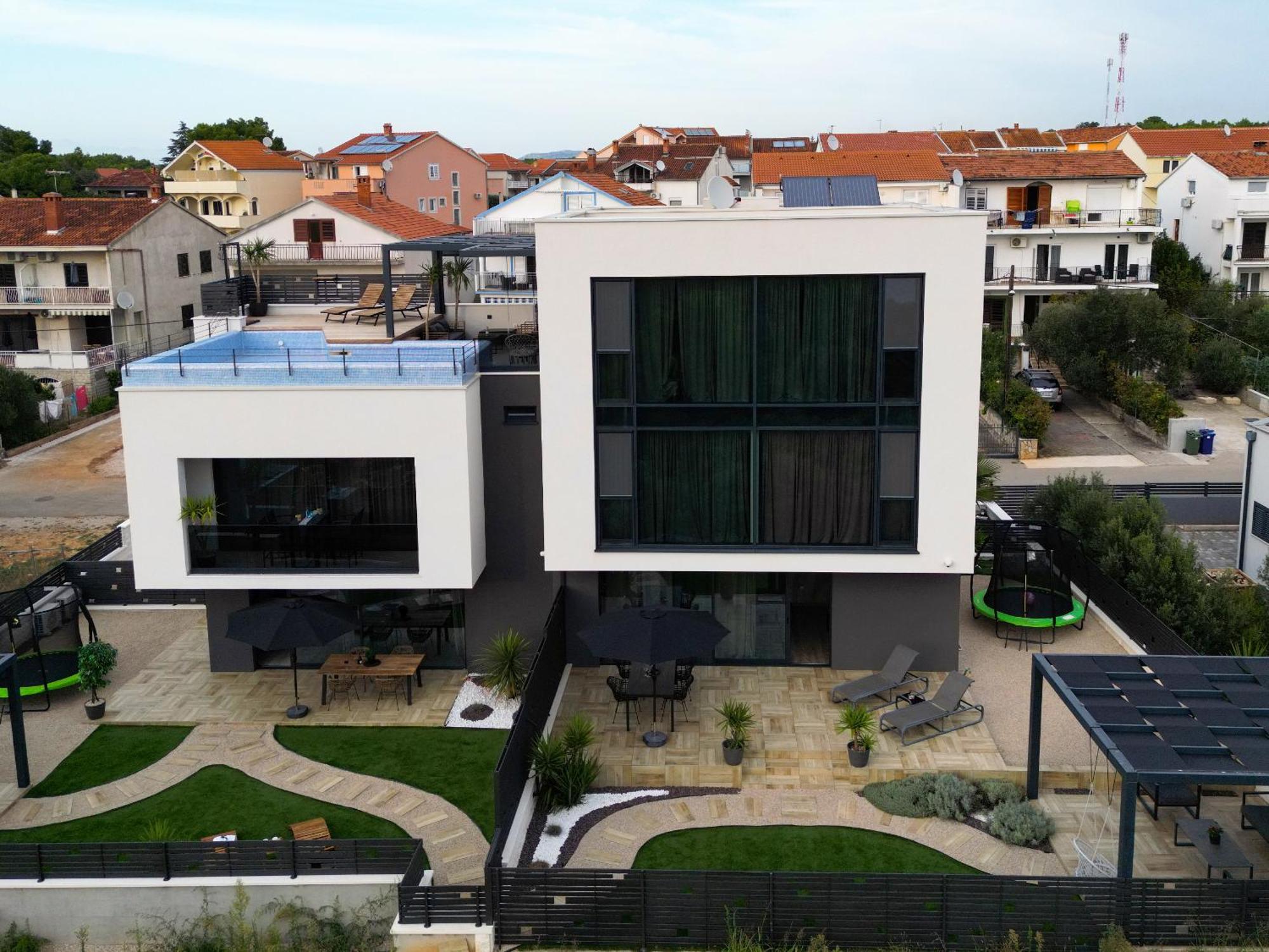 Spacious In Biograd With Sea View * Biograd Na Moru