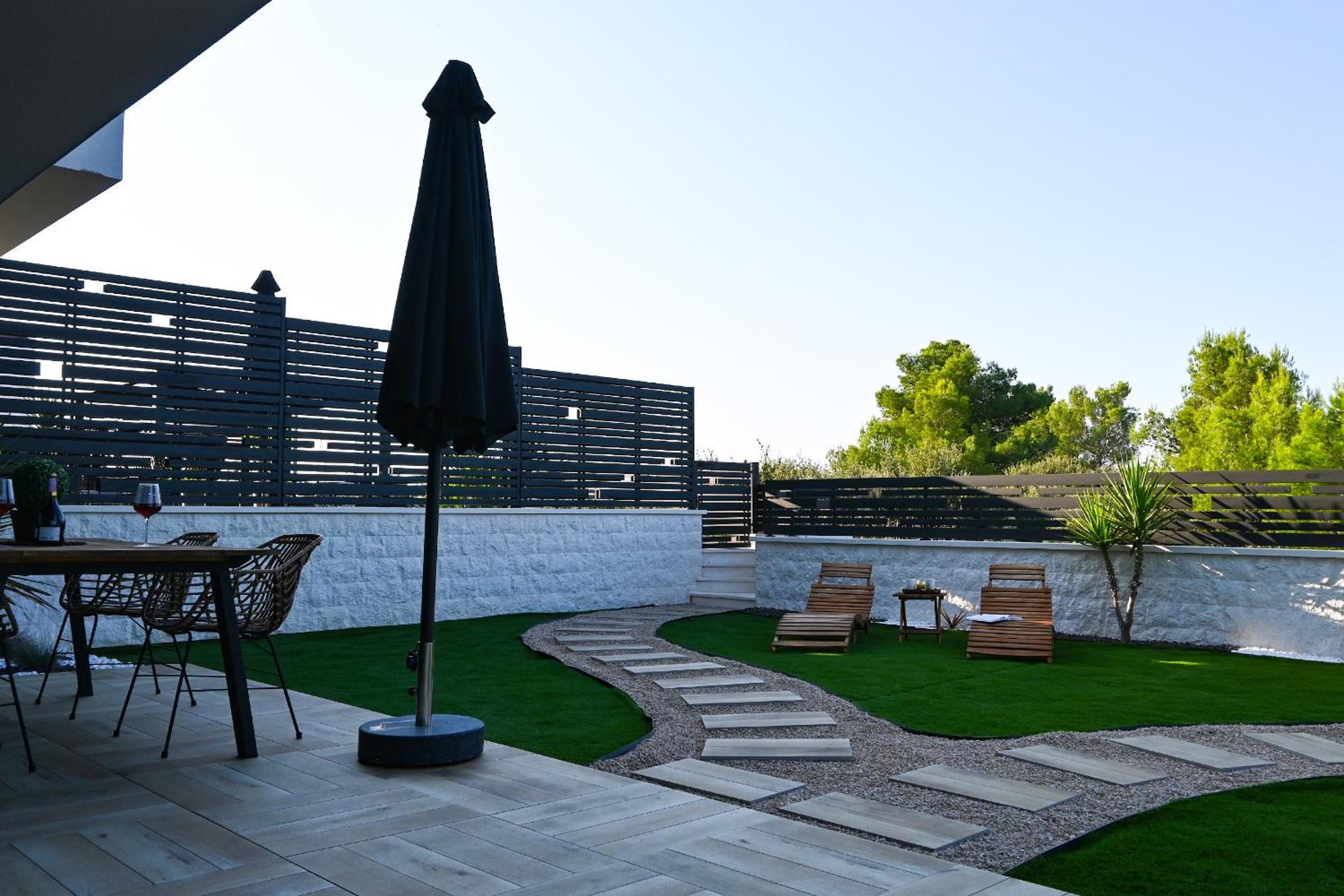 Spacious In Biograd With Sea View Appartamento